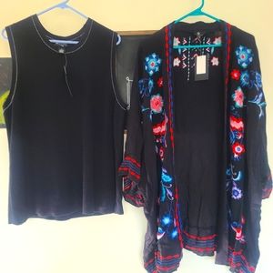 Ribbed detailed stylish Tank and Embroided Kimono